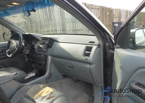 2005 Honda Pilot Ex-L z USA, uszkodzony, nr VIN 5FNYF18595B024720